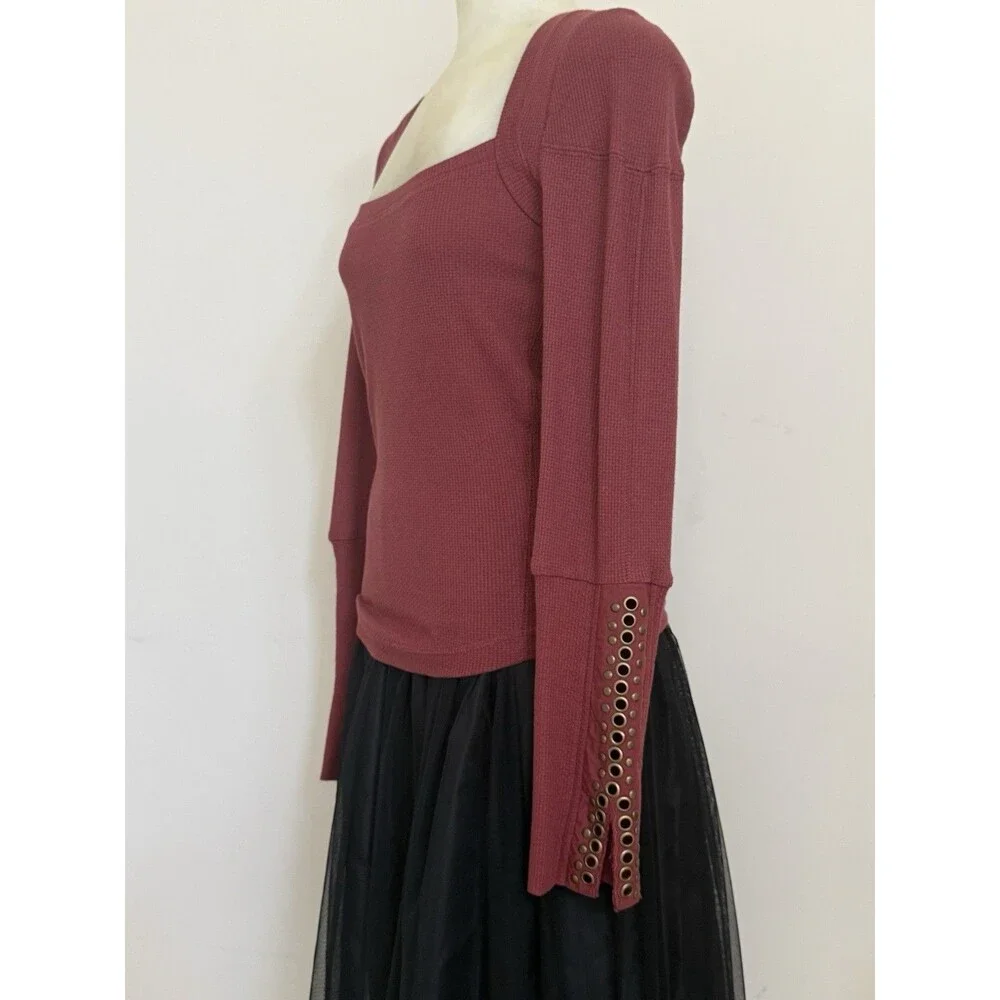 Free People Mia Thermal Top Red Jasper Long Sleeve Grommet Cuff Women M